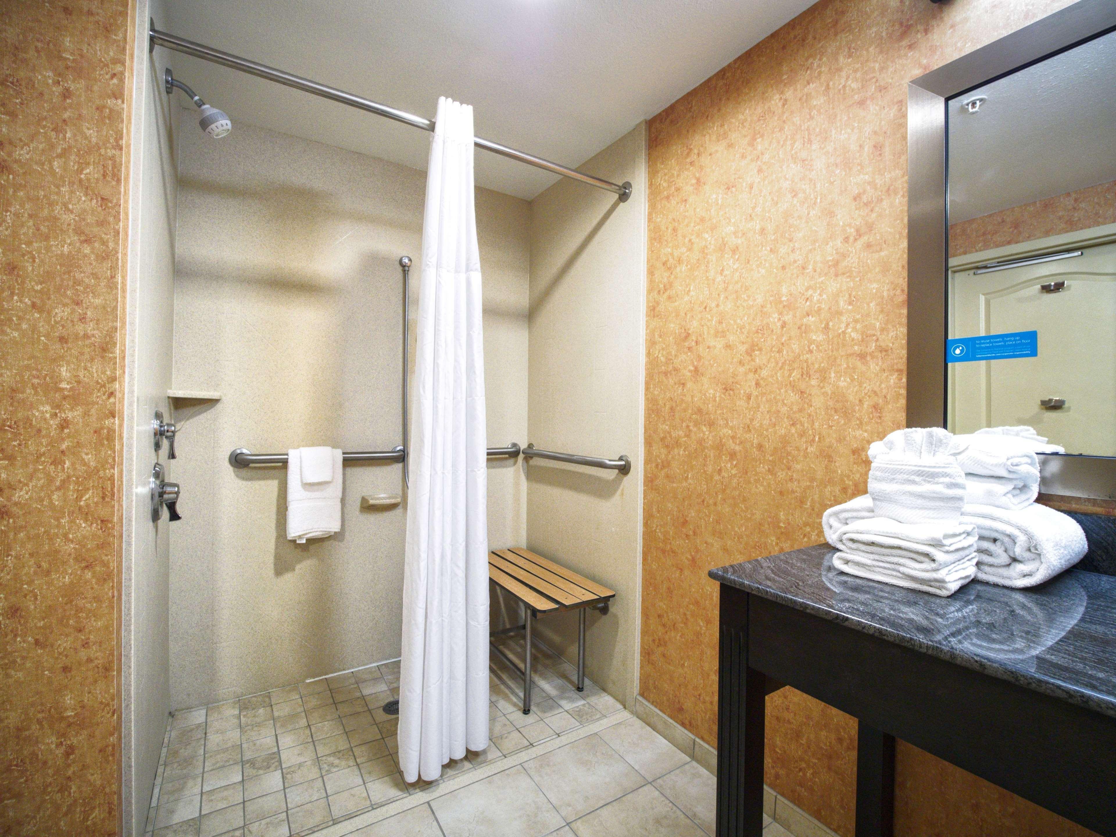 Hampton Inn & Suites Елк-Сіті Екстер'єр фото