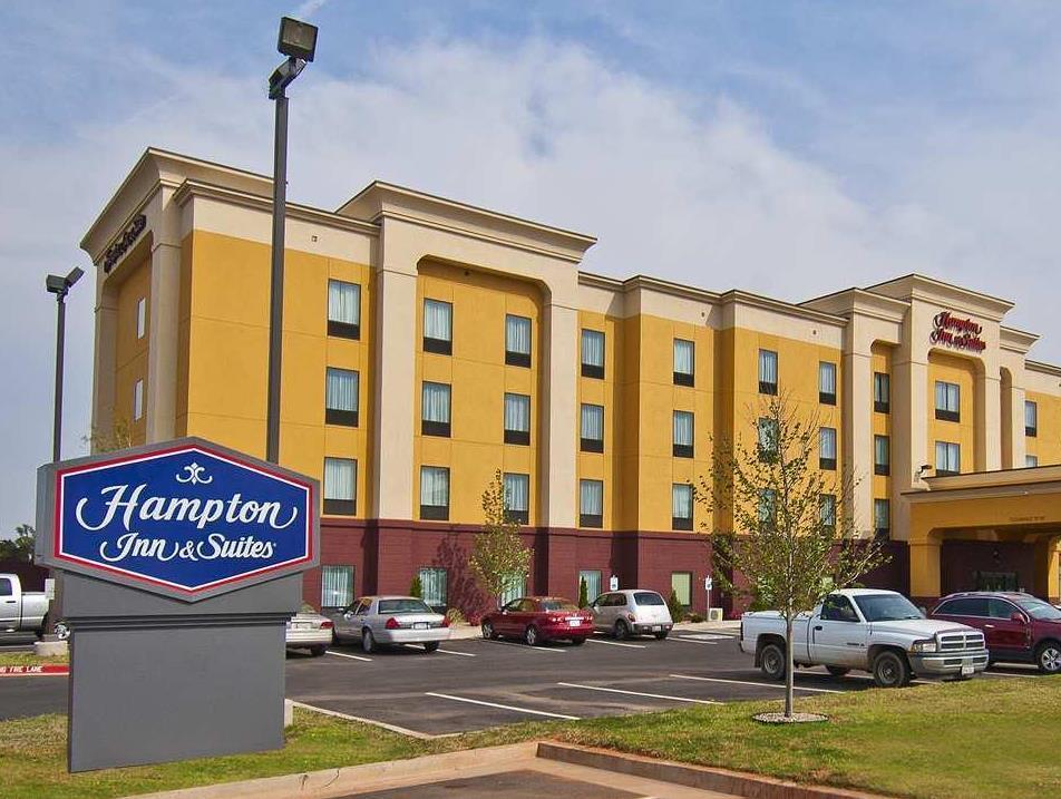 Hampton Inn & Suites Елк-Сіті Екстер'єр фото