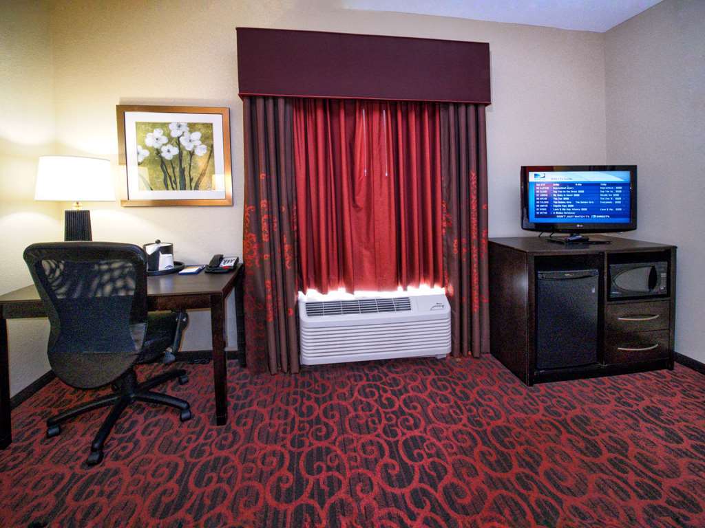 Hampton Inn & Suites Елк-Сіті Номер фото